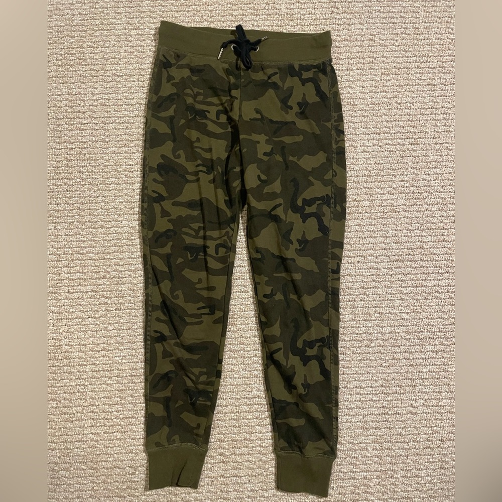 Timing Small Camo Joggers